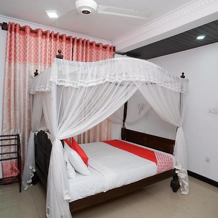 Shirantha Hotel كالي المظهر الخارجي الصورة