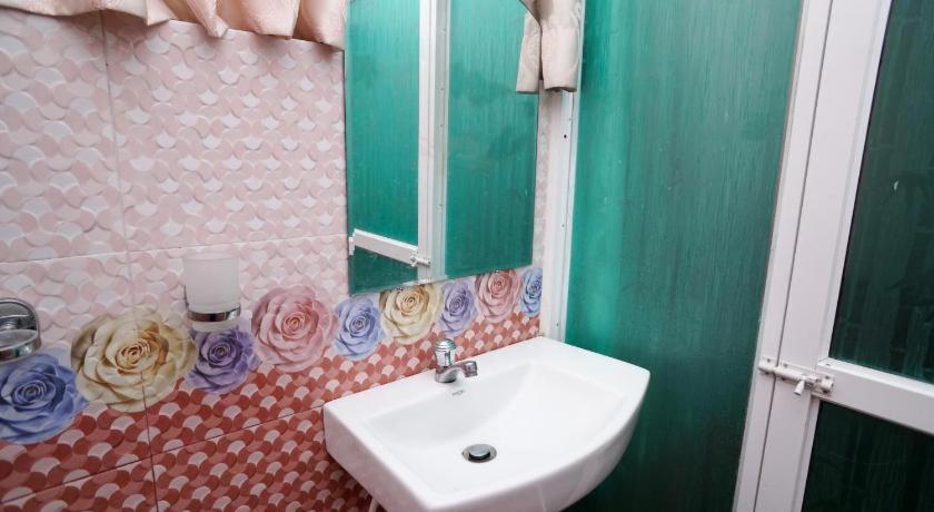 Shirantha Hotel كالي المظهر الخارجي الصورة