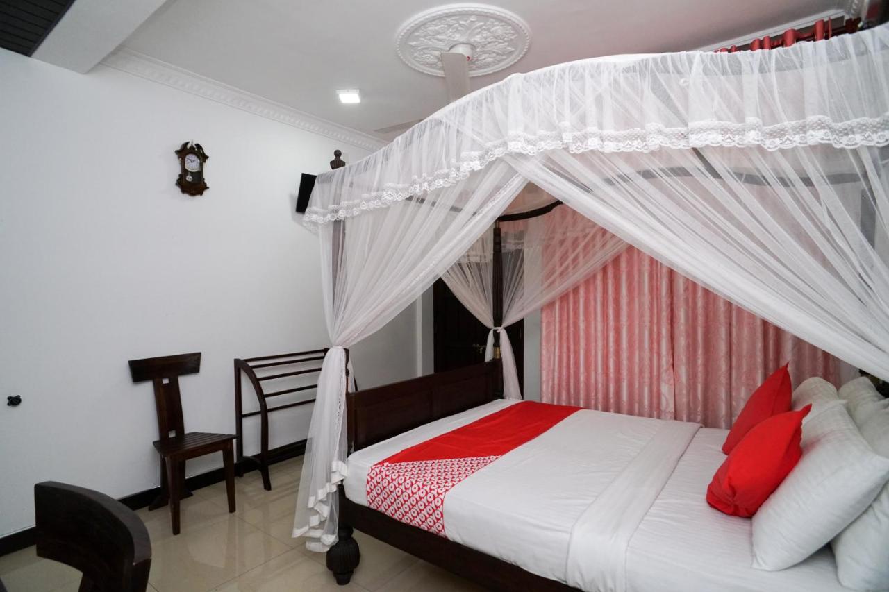 Shirantha Hotel كالي المظهر الخارجي الصورة