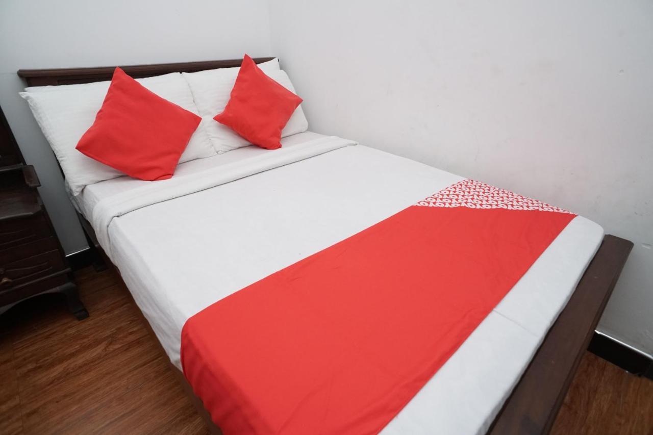 Shirantha Hotel كالي المظهر الخارجي الصورة